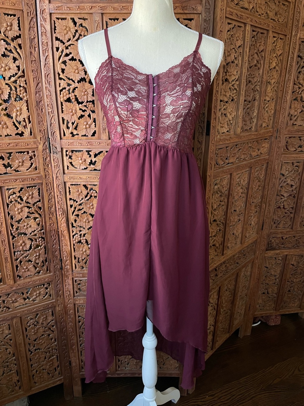 Foreign Exchange Lace Bodice Spaghetti Strap Slip Dress in Deep Wine